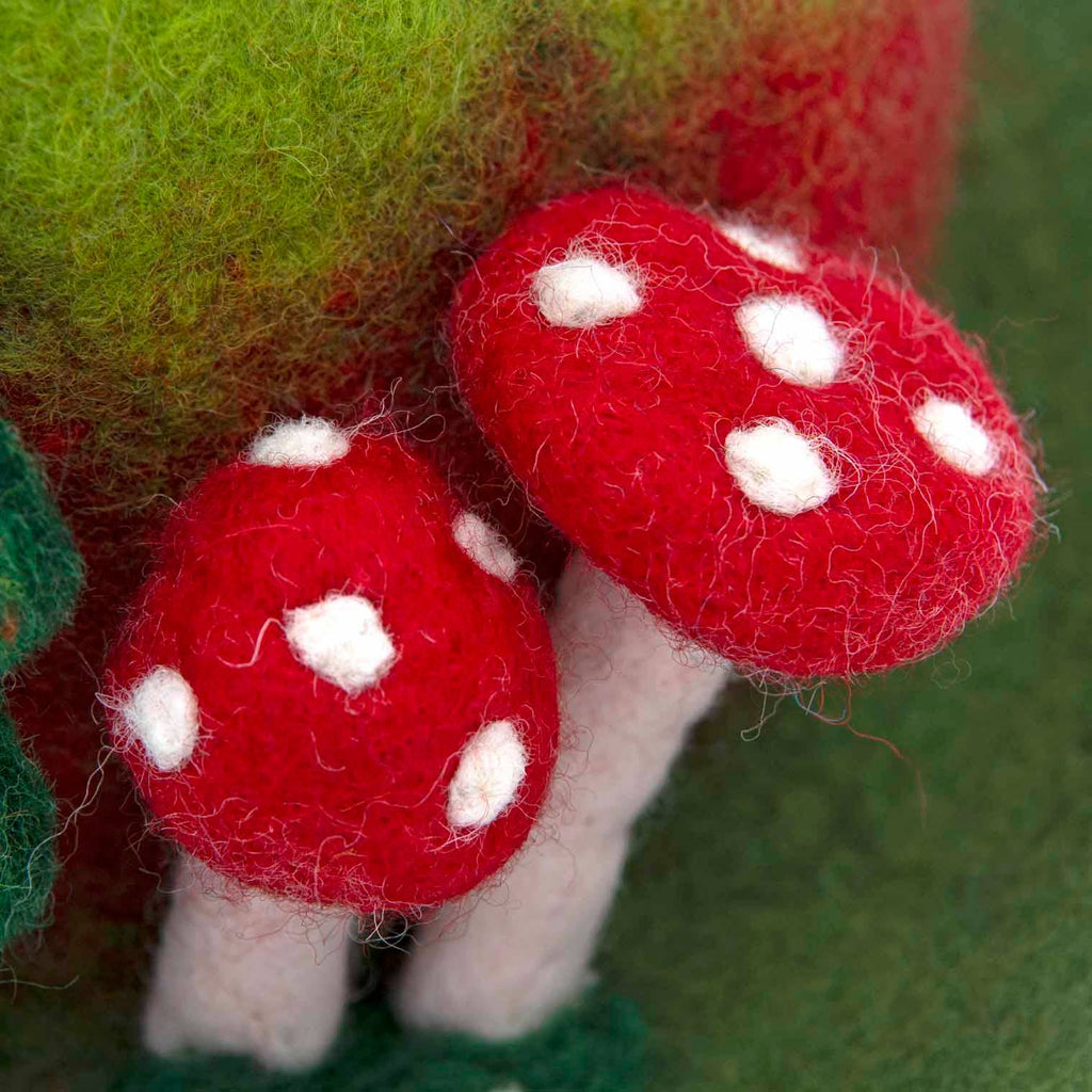 Woodland Witch Felt Hat: Green